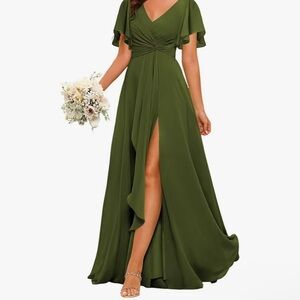 Elegant Green Evening Gown